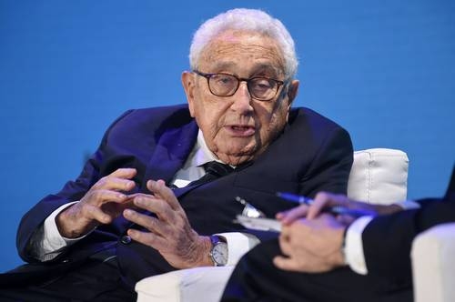 Kissinger optimista de una solución de la guerra comercial de EU y China