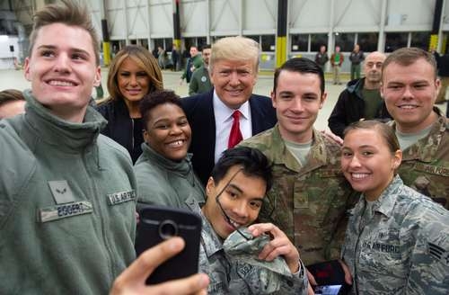 Trump sale de Siria y se medio retira de Afganistán, pero se queda en Irak // Se gesta la divisón norte-sur de Medio Oriente