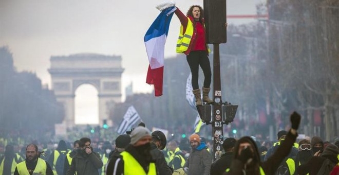 La izquierda francesa se vuelca con el movimiento de los ‘chalecos amarillos’