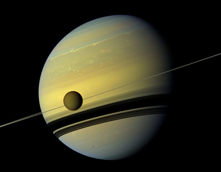 En Titán, satélite de Saturno, hay indicios de “vida alienígena basada en metano”: Nasa
