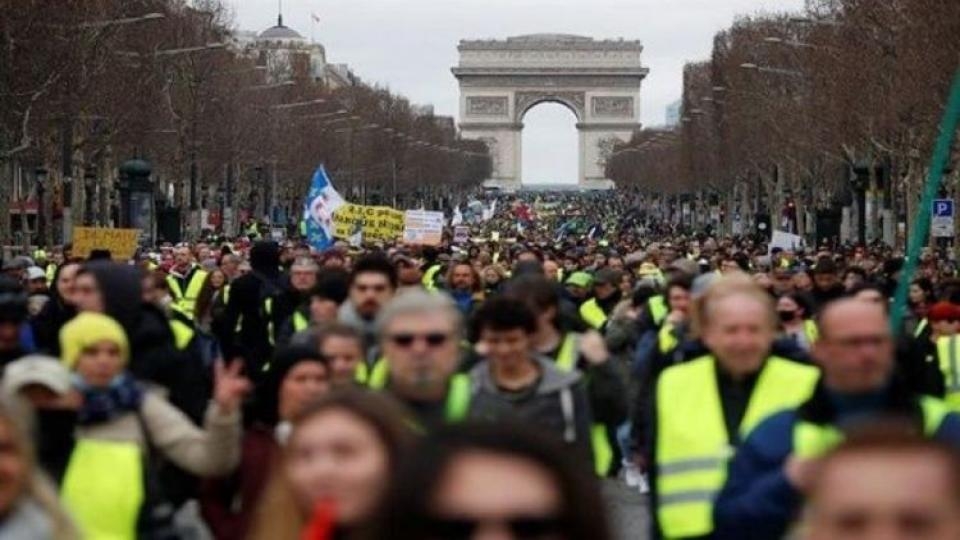 Los chalecos amarillos volvieron a copar París