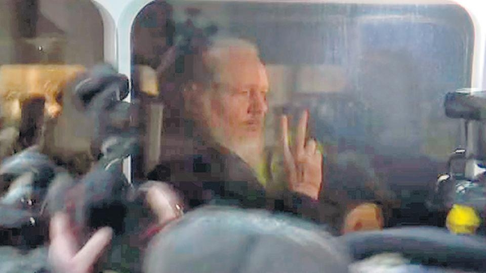 Assange, WikiLeaks y el Estado vigilante