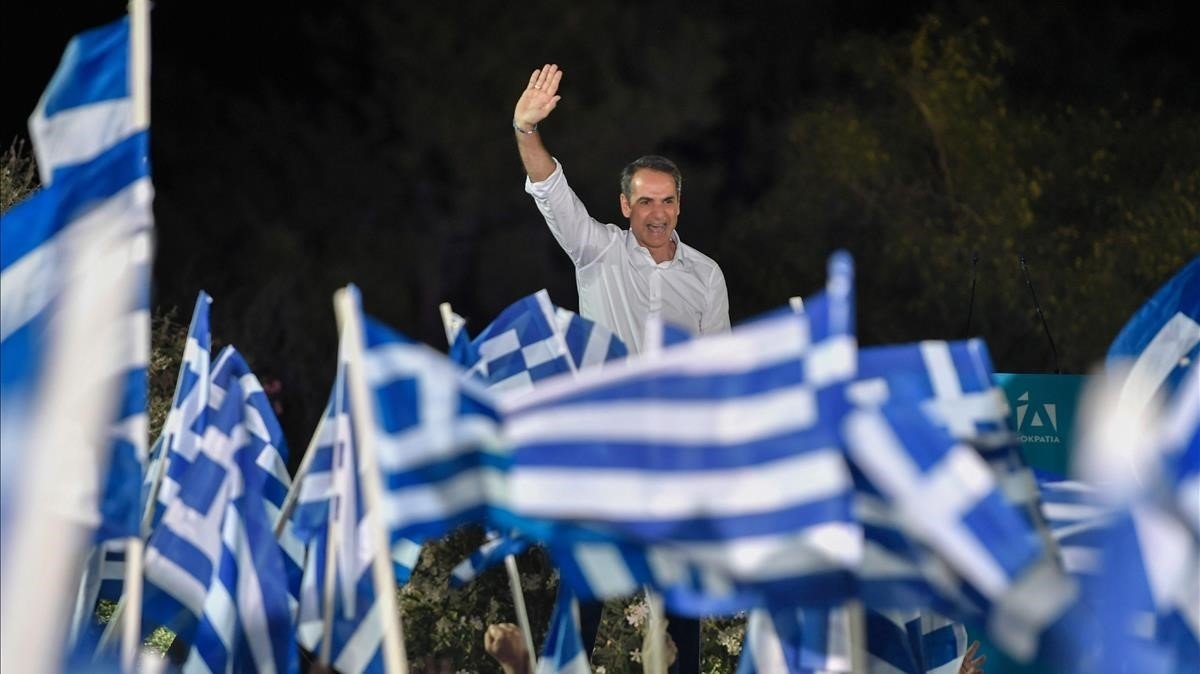 La derecha tumba a Tsipras y logra la mayoría absoluta en Grecia