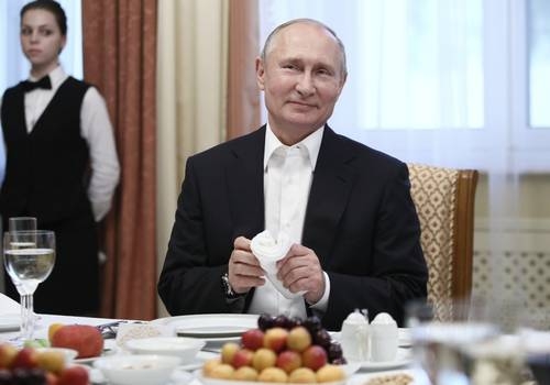 Putin sepulta al liberalismo global en su entrevista al Financial Times (sic)