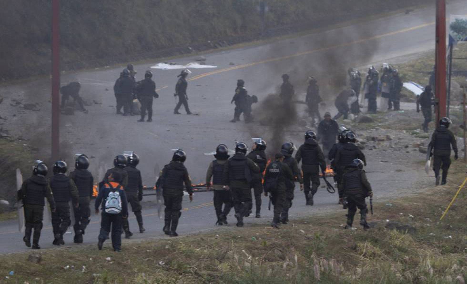 Un sector cocalero boliviano agudiza su choque con Evo Morales