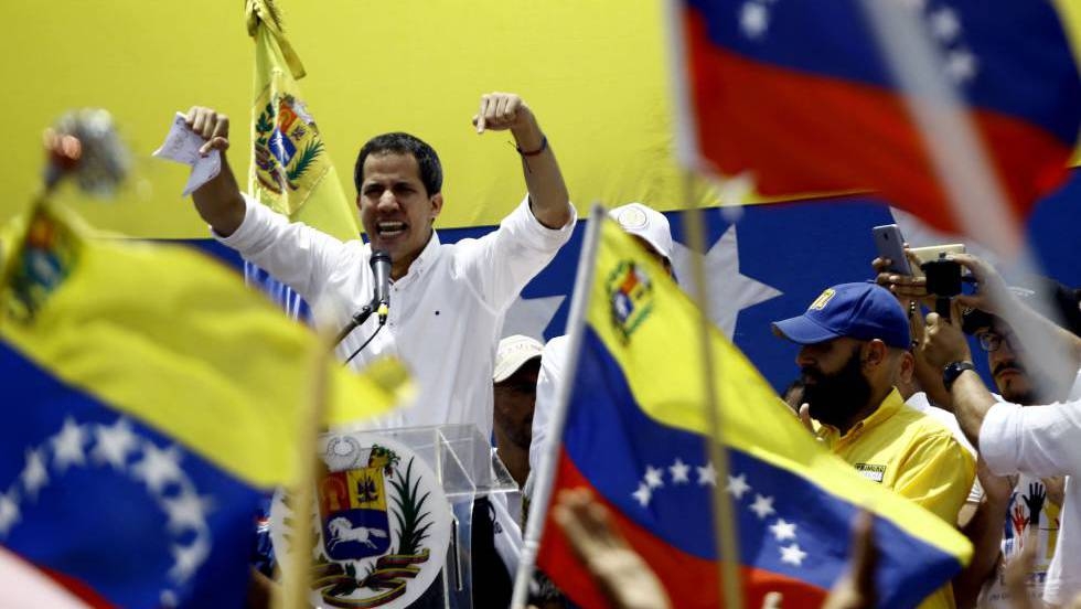Guaidó busca un nuevo impulso a su proyecto de Gobierno con Leopoldo López al frente
