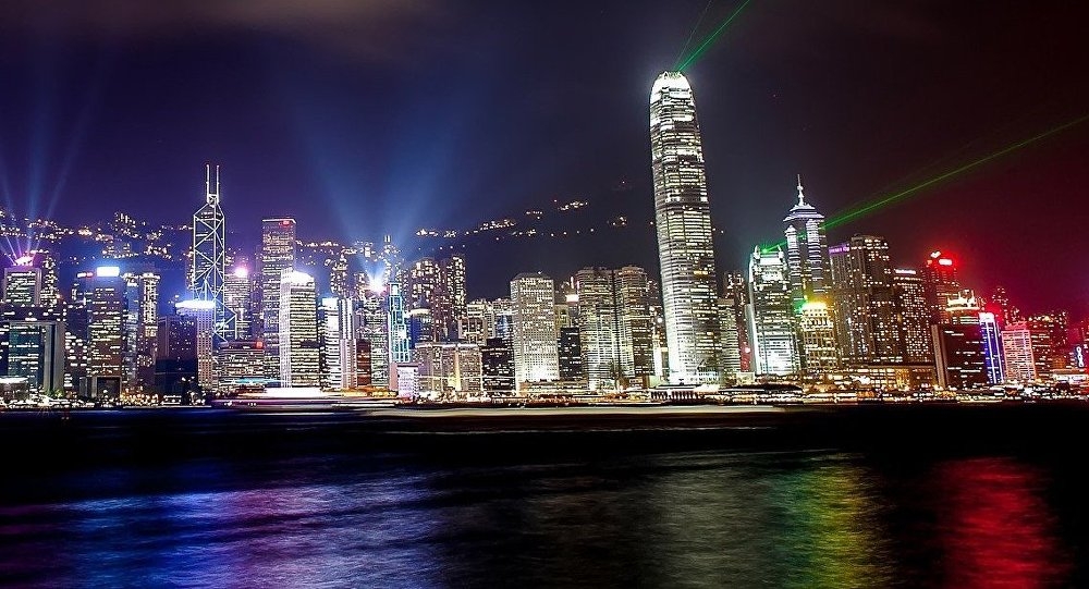 Hong Kong sólo puede progresar más cerca de China