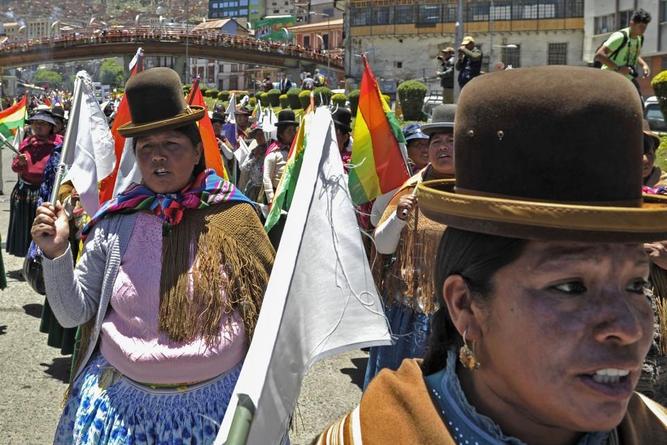 Conteo oficial da triunfo a Evo Morales y evita segunda vuelta