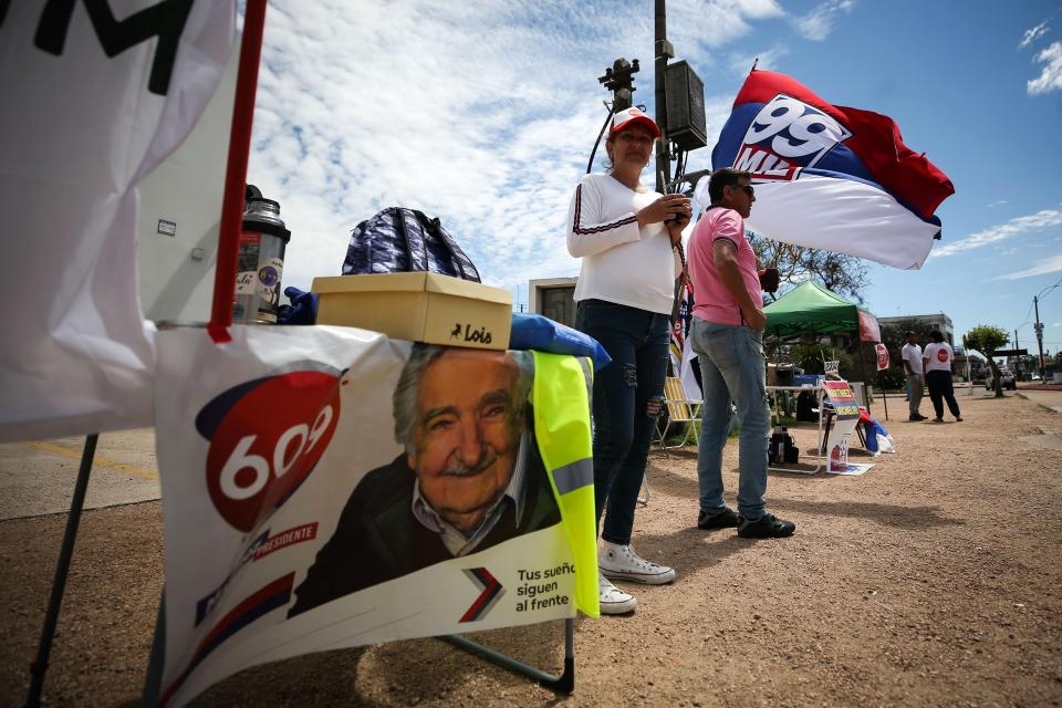 df76b8cae5f772b22b77bb653f42adc7 El Frente Amplio busca evitar un ballotage con la derecha