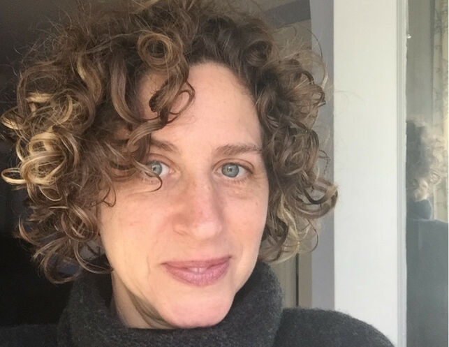 Sharon Lerner: “Las soluciones al plástico que propone la industria siempre implican continuar con su producción e incluso incrementarla”