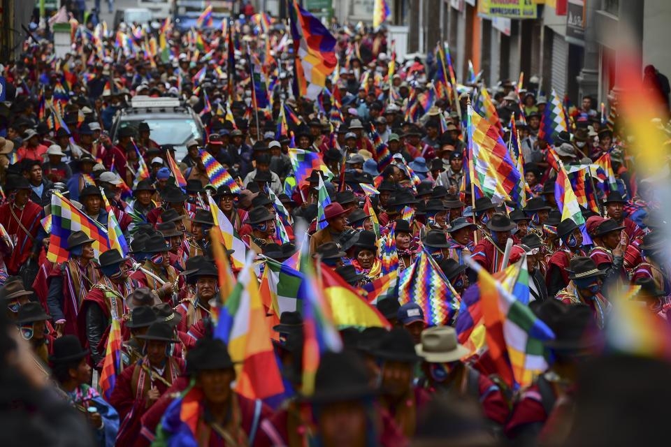 El Alto se planta a defender la democracia