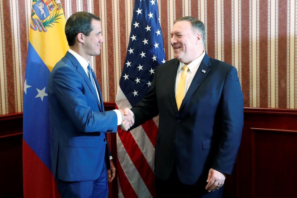 EE.UU. anticipa nuevas acciones en apoyo a Juan Guaidó
