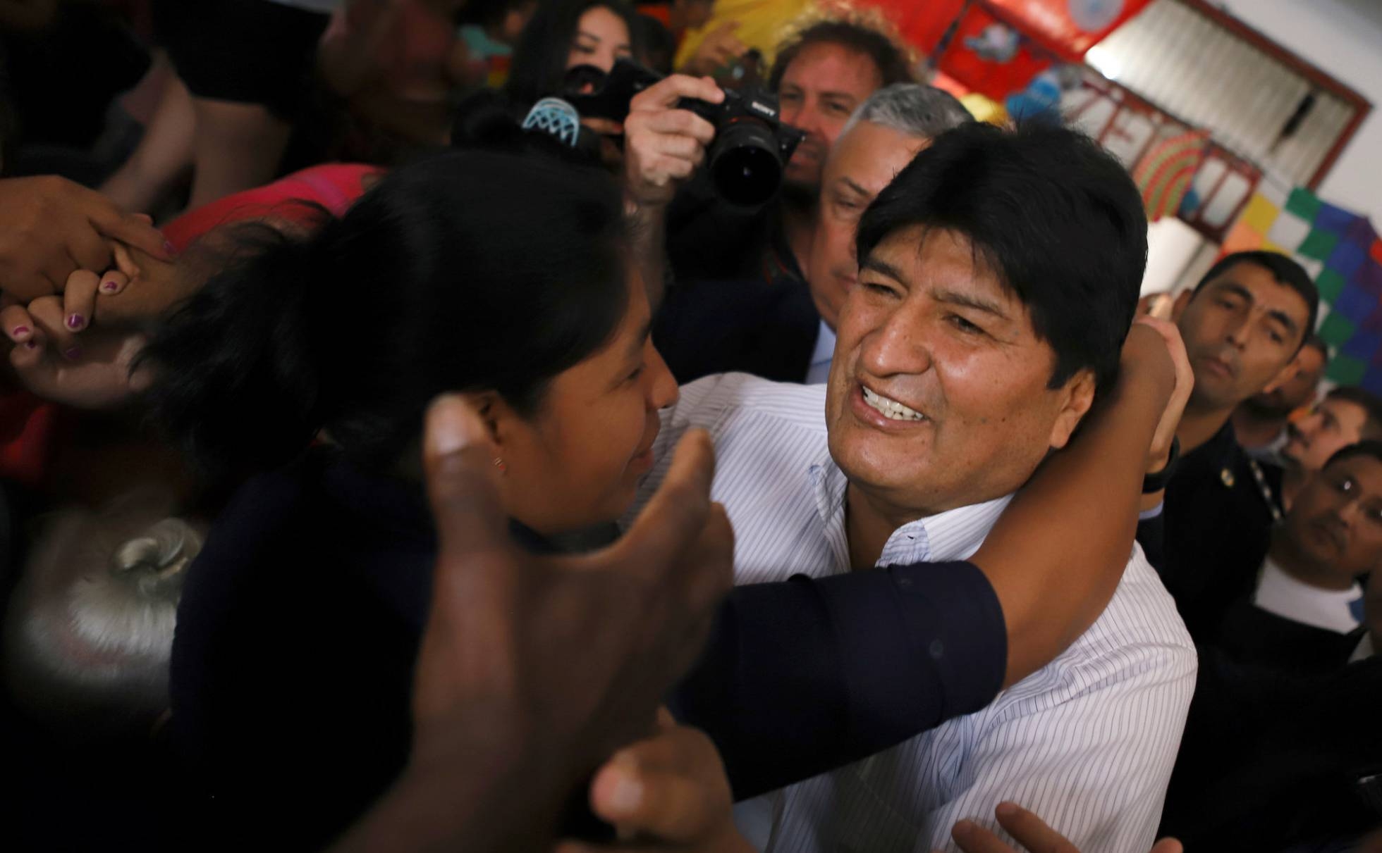 El Gobierno boliviano recrudece la persecución a Evo Morales y el MAS