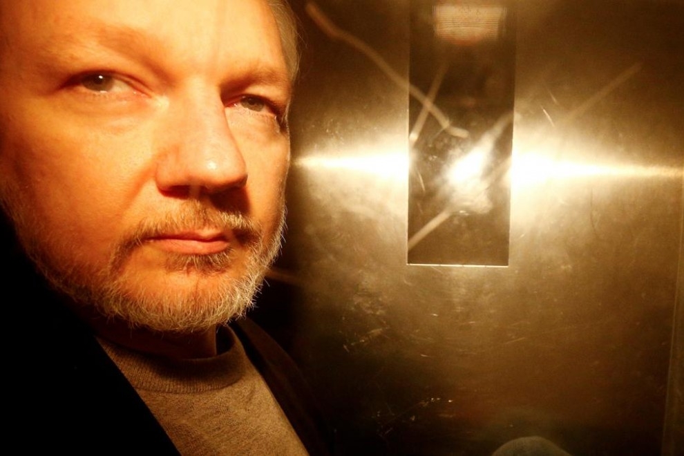 Así fue el espionaje a Assange de una empresa española