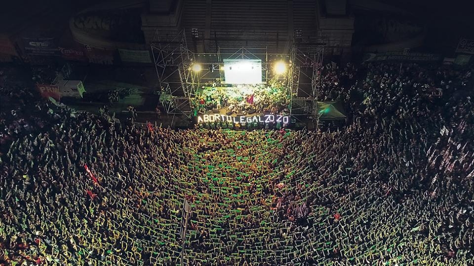 El “pañuelazo” en Argentina vibra al reclamar la legalización del aborto