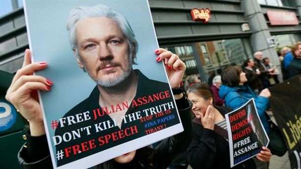 f9fafa7d36e58825b6a3a478fd979c77 Assange: imperio de la vigilancia e imperialismo