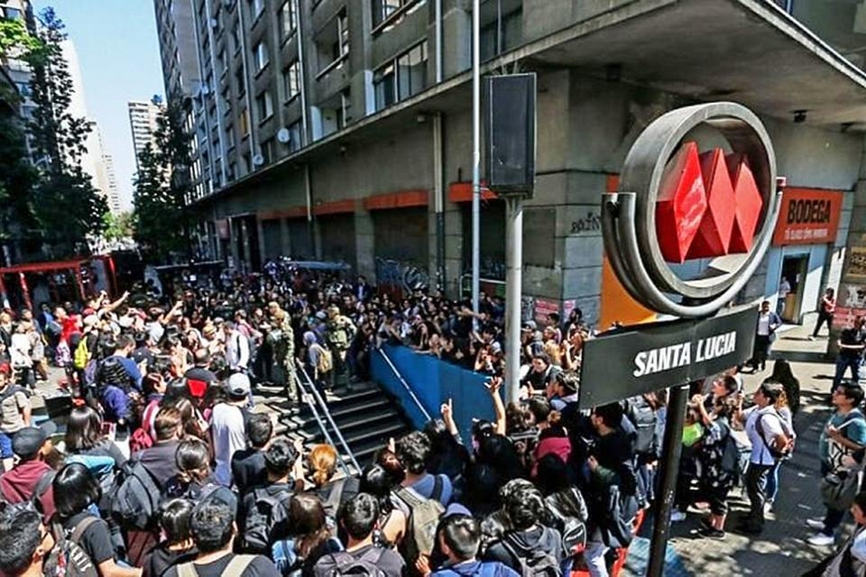 Los estudiantes chilenos coparon el subte