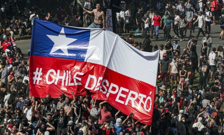 867f05ce0a46ec14b92b967f12e14279 En Chile cayó la cortina liberal