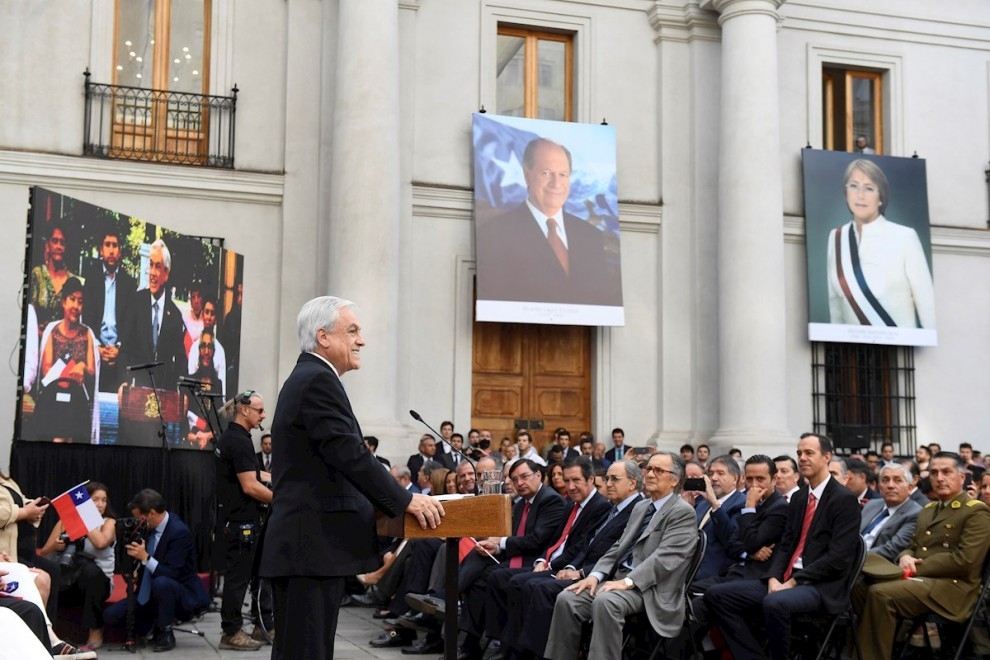 Piñera llega a mitad de mandato con la amenaza de ser inhabilitado “por impedimento físico o mental”