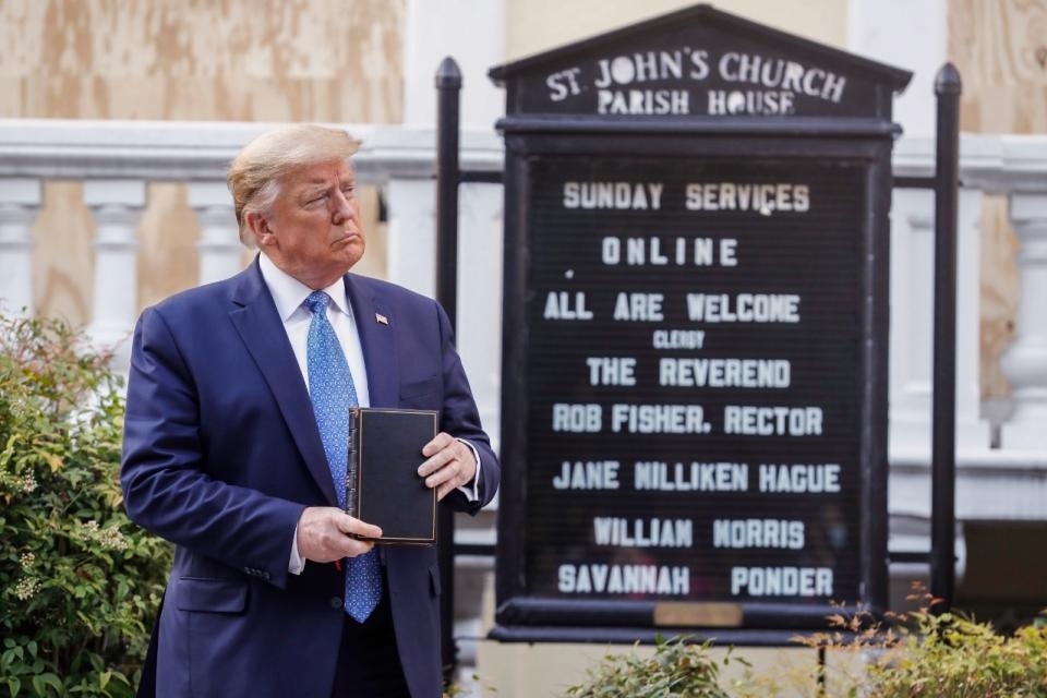 La orden de Trump es reprimir