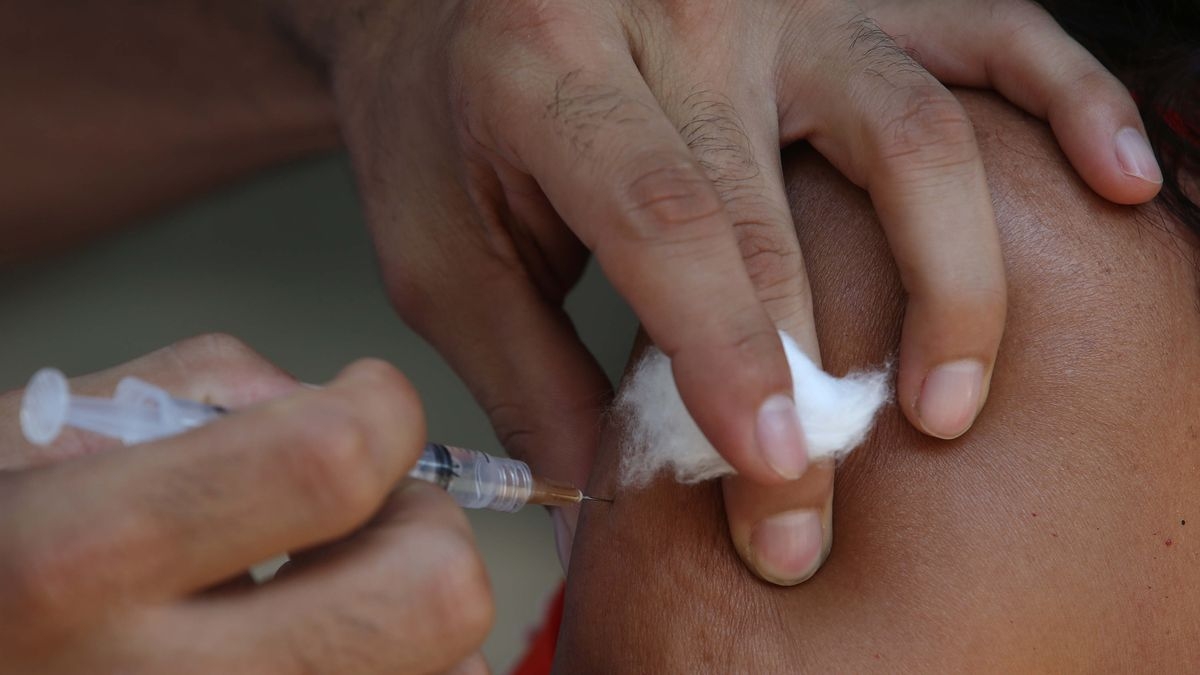 Las farmacéuticas ganan: los estados europeos indemnizarán por efectos inesperados de las vacunas contra el coronavirus