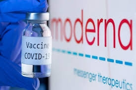 Donald Trump anunció que Estados Unidos aprobó la vacuna de Moderna contra el coronavirus