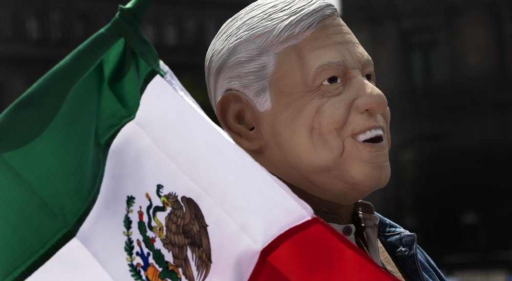 Luces y sombras de la «república amorosa» de Andrés Manuel López Obrador
