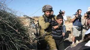 En 2020, Israel detuvo y encarceló a 4.636 palestinos, entre ellos 543 menores y 128 mujeres