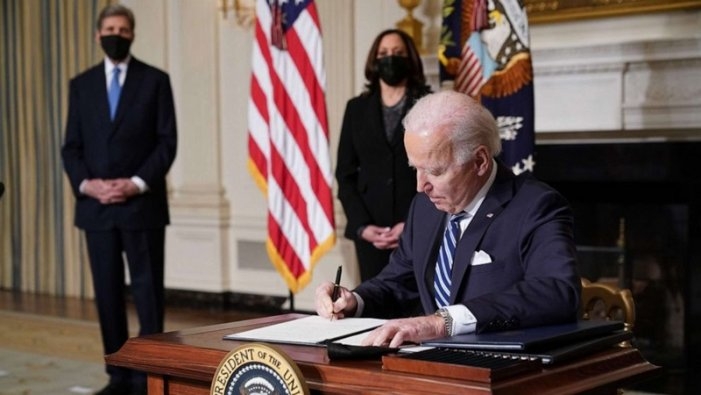 Biden suspende el fracking en territorio federal, pero no lo prohíbe en el 90 % restante