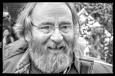 Hablar de Pacho Paz en pasado es imposible. Pacho no fue, es…nuestro compañero, hermano y amigo entrañable