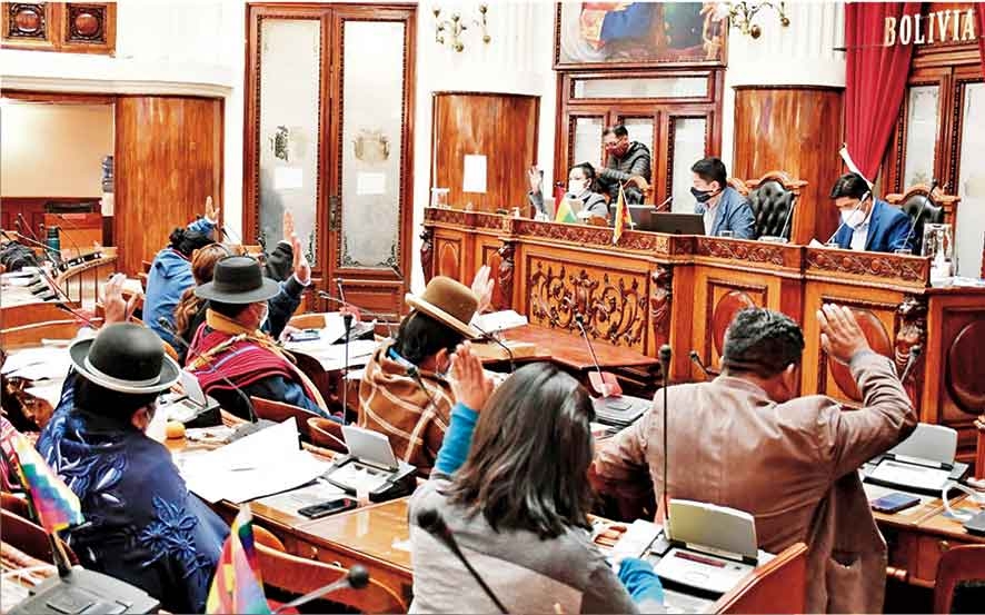 Ante la crisis de salud por covid-19, la gente resuelve
