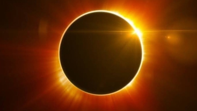 El impresionante “anillo de oro” o el eclipse solar anular: Las mejores fotos astronómicas del año
