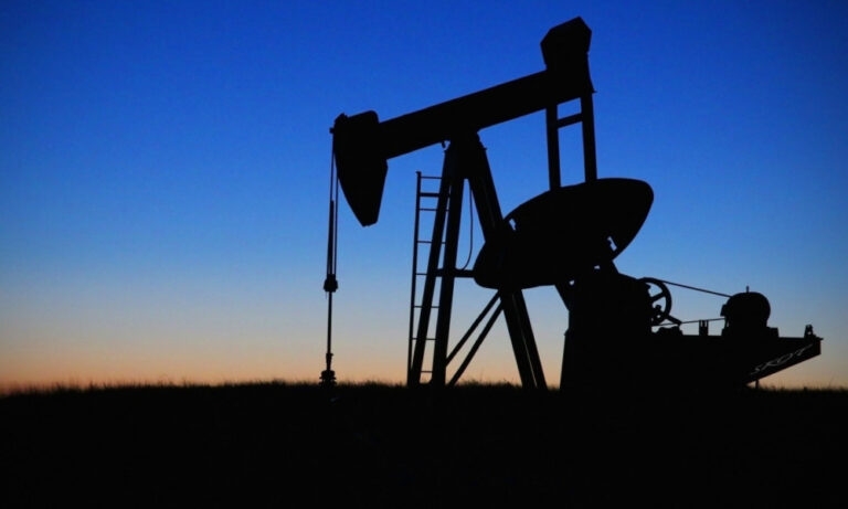 Los países ricos deben abandonar la producción de petróleo y gas antes de 2034 para limitar la temperatura en 1,5 ºC
