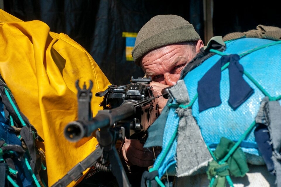Kiev espera bajo toque de queda el asalto ruso y la situación es crítica en Mariupol y Jerson
