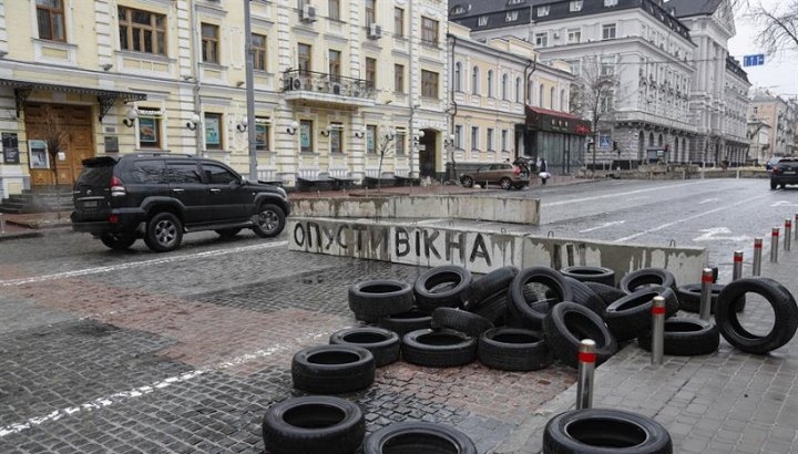 Rusia avanza sobre nuevas ciudades de Ucrania mientras dice esperar el diálogo