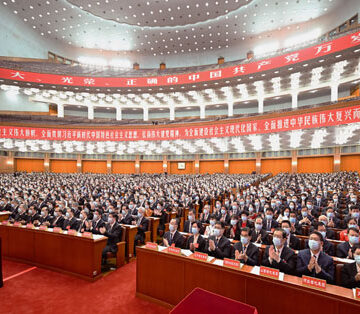 Xi Jinping promete ampliar poderío económico