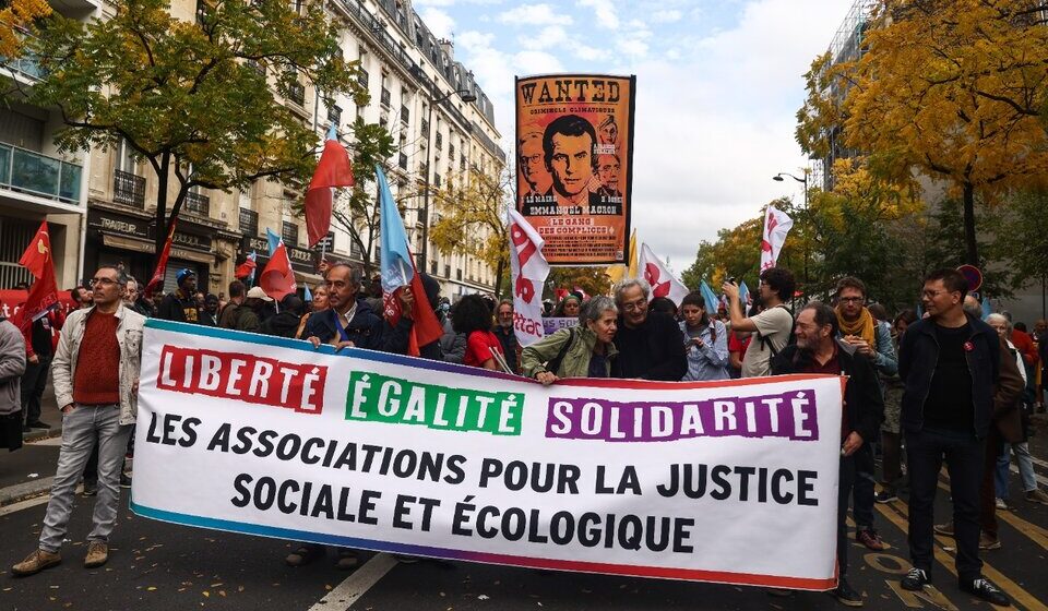Francia La izquierda convocó a una masiva marcha en París contra el alto costo de vida