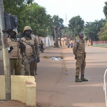 Nuevo golpe de Estado en Burkina Faso: un grupo de soldados derroca al líder de la junta militar que dirigía el país