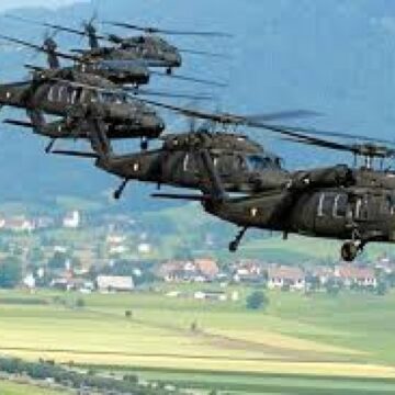 Tres helicópteros