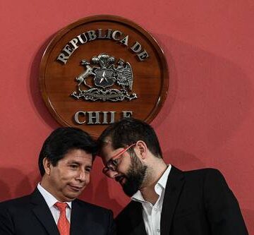 Camioneros obtienen concesiones y terminan el paro de 8 días en Chile