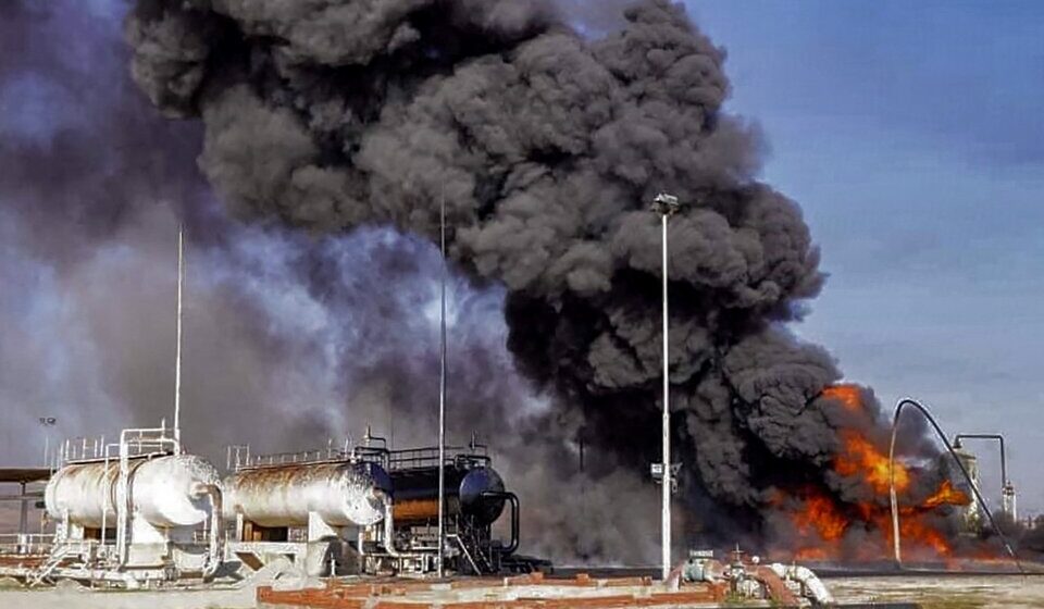 Turquía continúa bombardeando Siria y no descarta una ofensiva terrestre