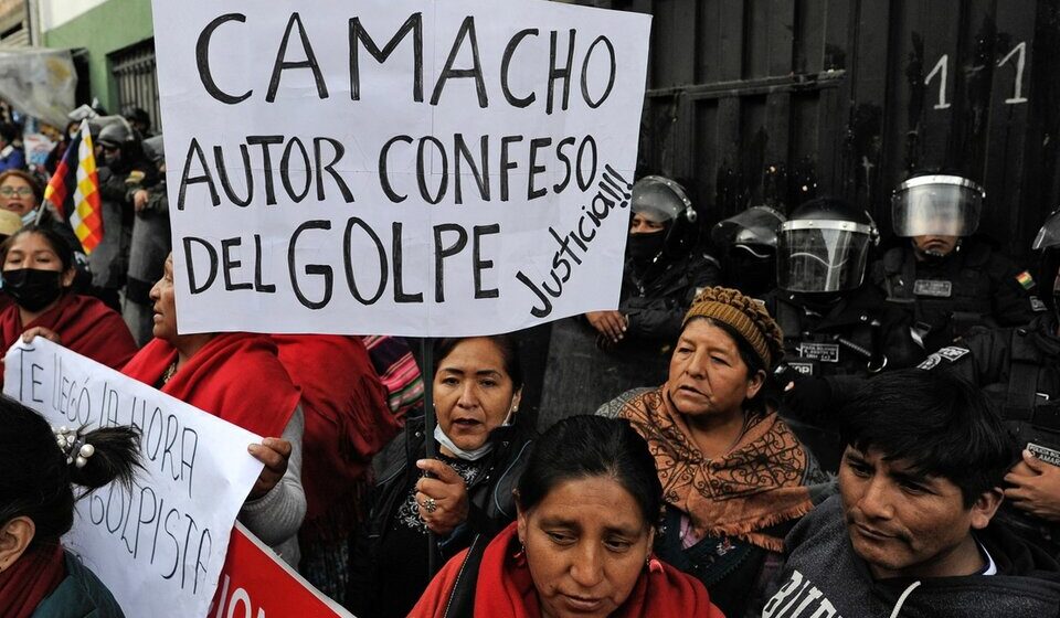 Bolivia: movilizaciones en contra y a favor de Camacho