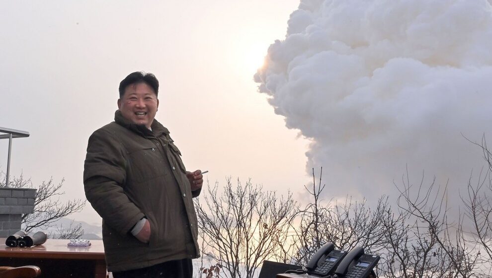 China y Corea del Norte muestran los dientes a EEUU y ponen 2023 al rojo vivo en Extremo Oriente