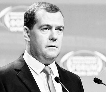 ¡Las 10 ominosas predicciones del ex presidente ruso Dmitry Medvedev para 2023!