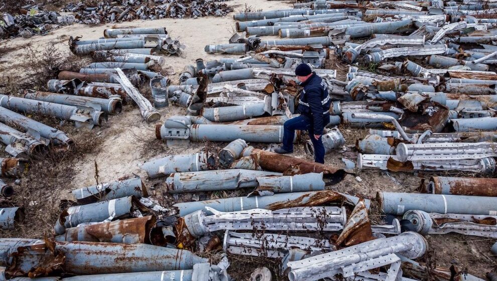 Rusia y la OTAN admiten que la guerra de Ucrania se alargará hasta que decidan las armas