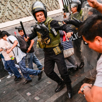 Perú: la represión ya se cobró 21 vidas
