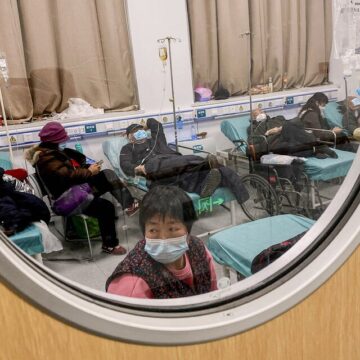 China enfrenta un caos sanitario con final abierto