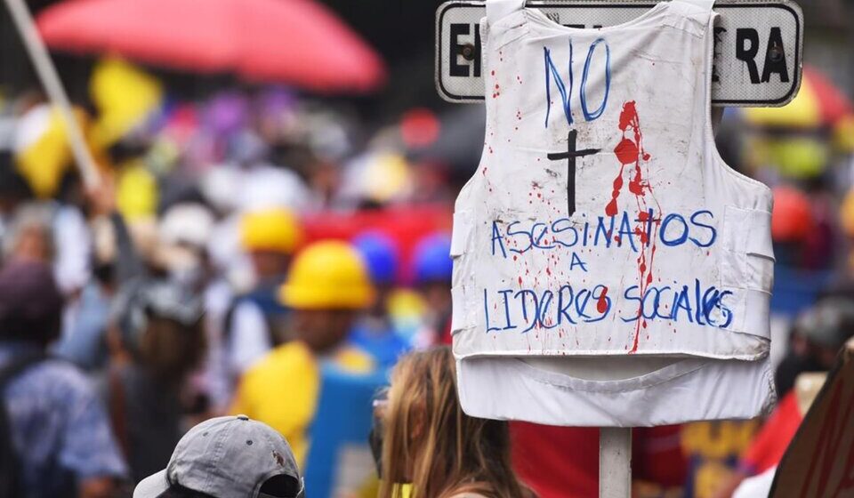 En Colombia asesinaron a 215 líderes populares durante 2022