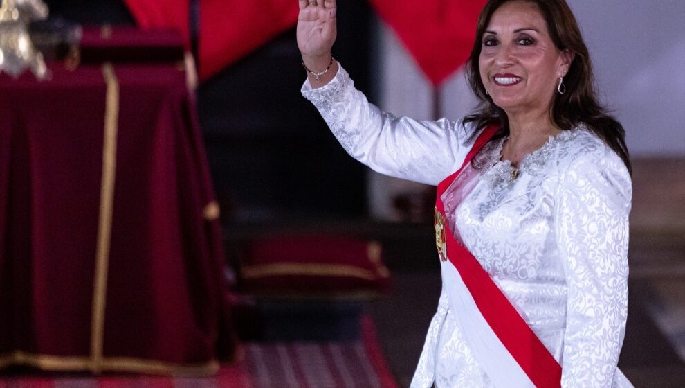 Perú: Boluarte se aferra al poder y construye un enemigo interno para justificar la represión