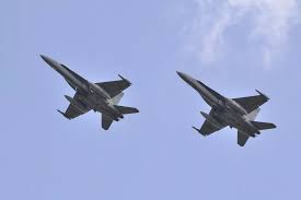 aviones La OTAN se prepara para una ofensiva rusa con el debate caliente sobre el envío de cazas